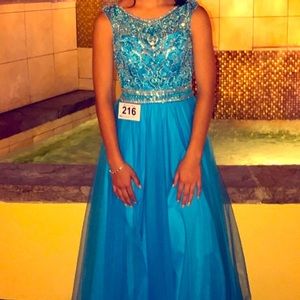 Prom/pageant dress